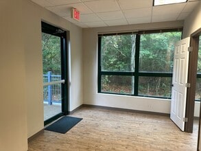 2145 Duluth Hwy, Duluth, GA for lease Interior Photo- Image 1 of 13