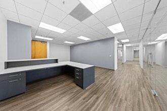 9191 Towne Centre Dr, San Diego, CA for lease Interior Photo- Image 2 of 14