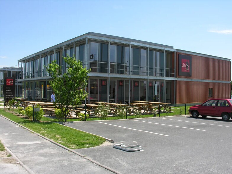 15 Rue Maurice Hollande, Reims à louer - Photo du bâtiment - Image 3 de 9