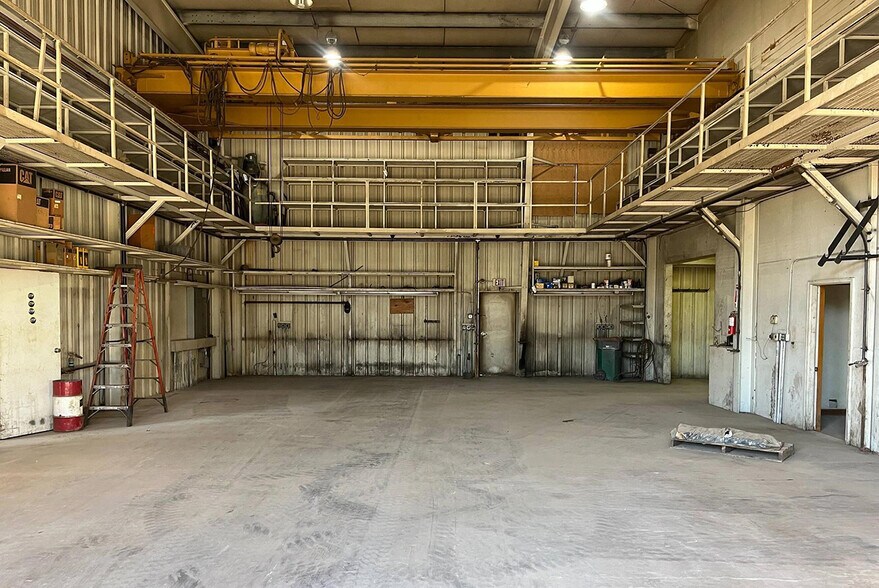 2601 Iverson Rd, Stoughton, WI à louer - Photo du bâtiment - Image 3 de 29