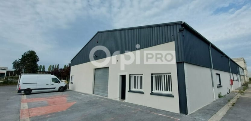 Flex in Nogent-sur-Oise for lease - Building Photo - Image 1 of 8