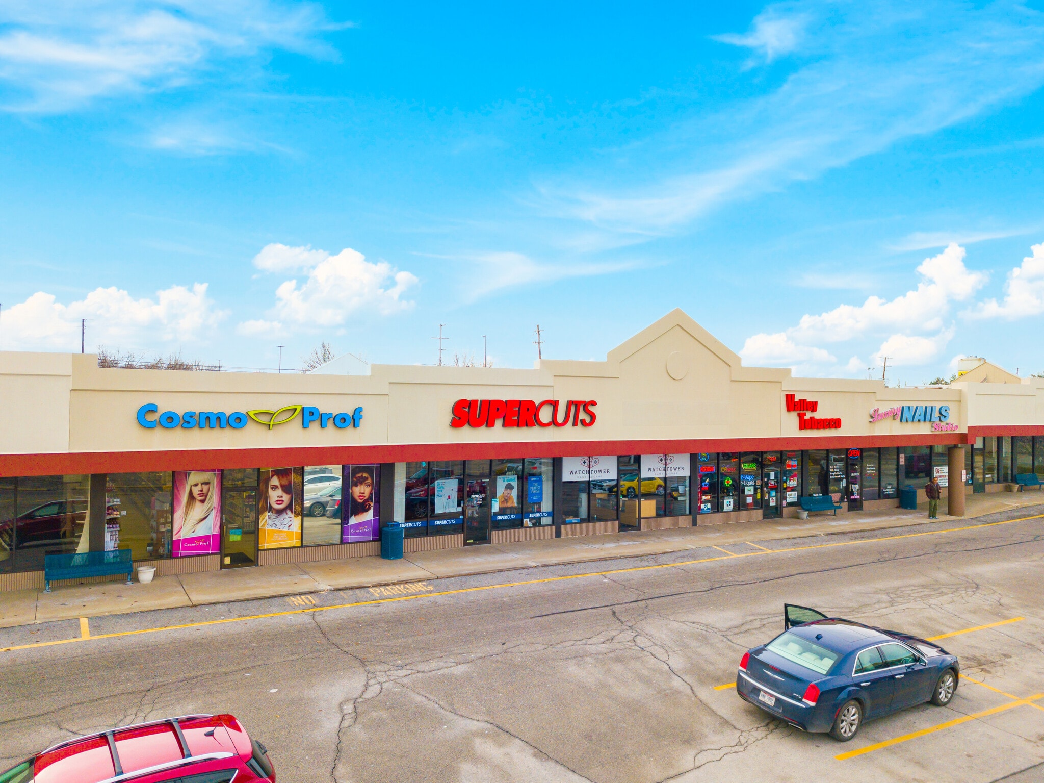 5880-6006 Mahoning Ave, Youngstown, OH for lease Building Photo- Image 1 of 14