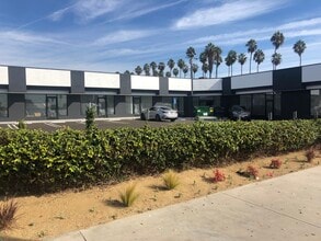 3819 W Slauson Ave, Los Angeles, CA à louer Photo intérieure- Image 1 de 3