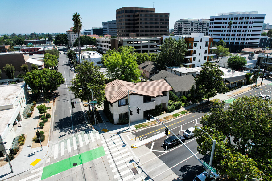 940 E Union St, Pasadena, CA for sale - Building Photo - Image 1 of 9