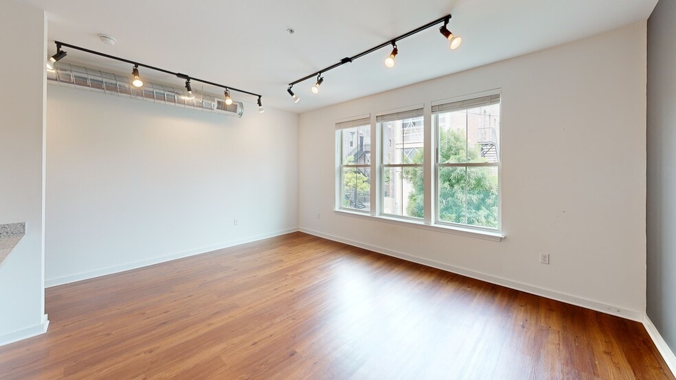 138 Huling Ave, Memphis, TN for sale - Matterport 3D Scan - Image 3 of 41