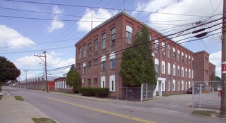 Plus de détails pour 82 Mechanic St – Industriel à vendre, Pawcatuck, CT
