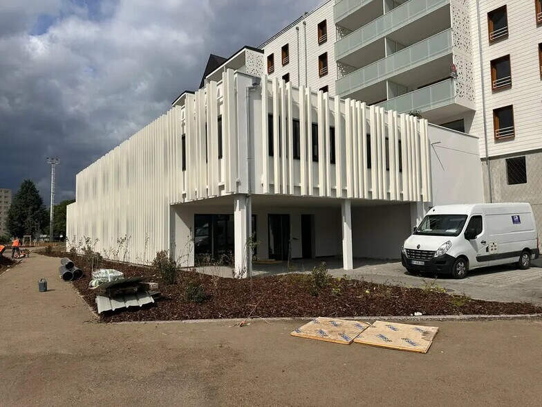 Office in Schiltigheim for sale - Building Photo - Image 2 of 10