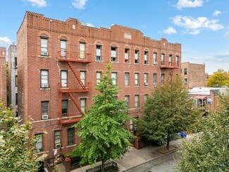 Plus de détails pour 448 E 94th St, Brooklyn, NY - Multi-résidentiel à vendre