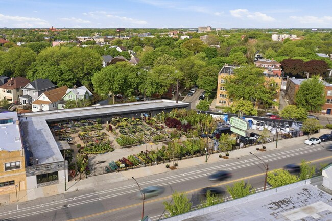 Plus de détails pour 4110 N Elston Ave, Chicago, IL - Commerce de détail à vendre