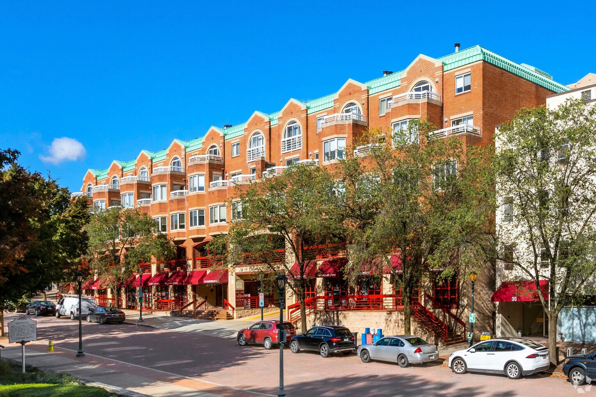 20 Courthouse Sq, Rockville, MD à vendre Photo du bâtiment- Image 1 de 6