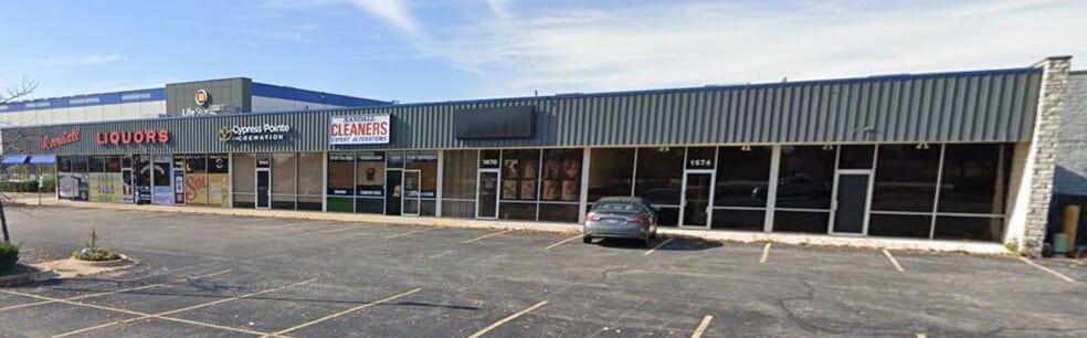 1650-1674 N Randall Rd, Aurora, IL for lease - Building Photo - Image 1 of 3
