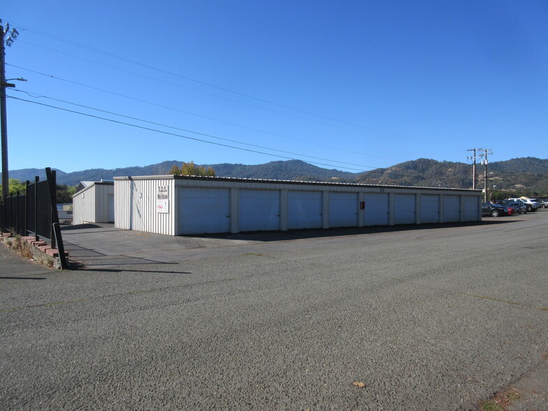 2350 N State St, Ukiah, CA à vendre - Photo du bâtiment - Image 1 de 1