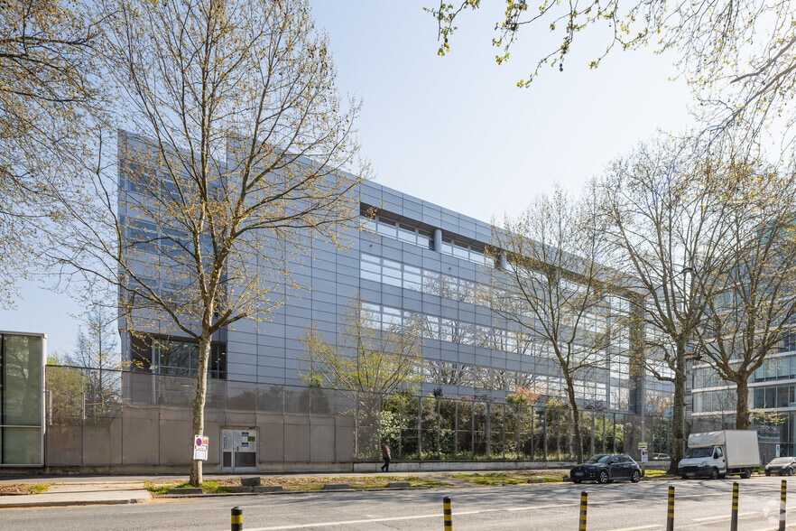 47 Boulevard Ornano, Saint-Denis for lease - Building Photo - Image 2 of 3