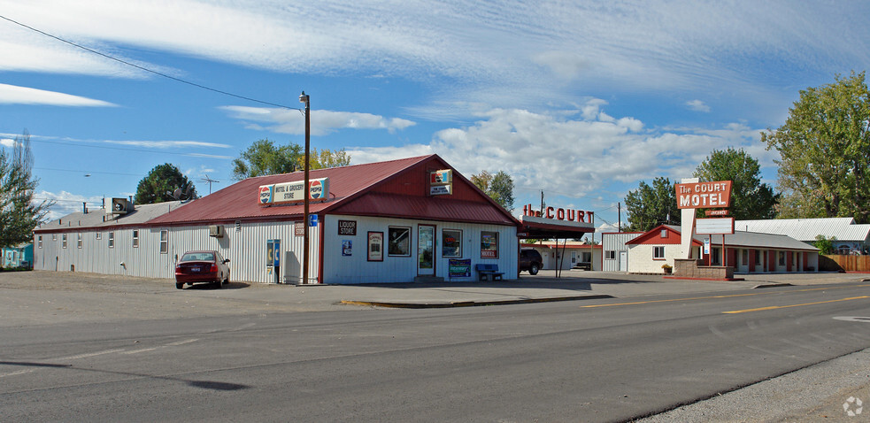 712 E Grove Ave, Parma, ID for sale - Primary Photo - Image 1 of 1