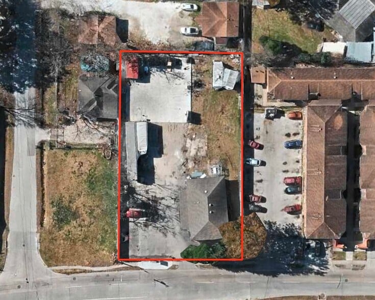9107 Irvington Blvd, Houston, TX for lease - Building Photo - Image 1 of 7
