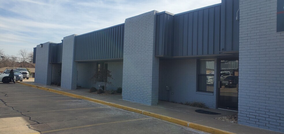 3617 N Meridian Ave, Oklahoma City, OK à vendre - Photo du bâtiment - Image 2 de 6