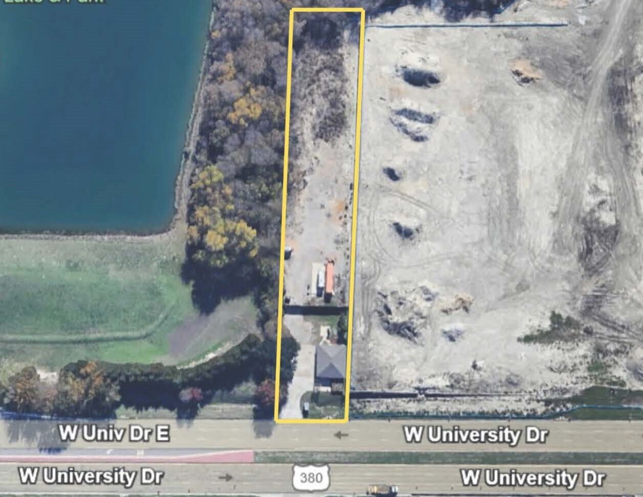 8301 W University Dr, McKinney, TX à vendre Photo du bâtiment- Image 1 de 1