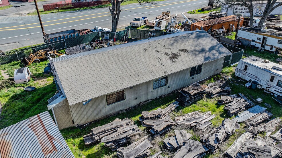 4531 State Highway 88, Ione, CA à vendre - Photo du bâtiment - Image 2 de 27