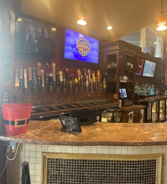 11505 S Memorial Pky, Huntsville, AL à louer - Photo intérieure - Image 2 de 23