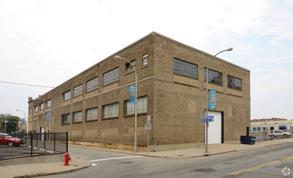 821 Main St, Buffalo, NY for sale - Building Photo - Image 3 of 14