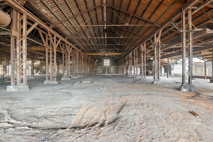 523 7th Ave, Longview, WA à vendre - Photo du bâtiment - Image 3 de 38