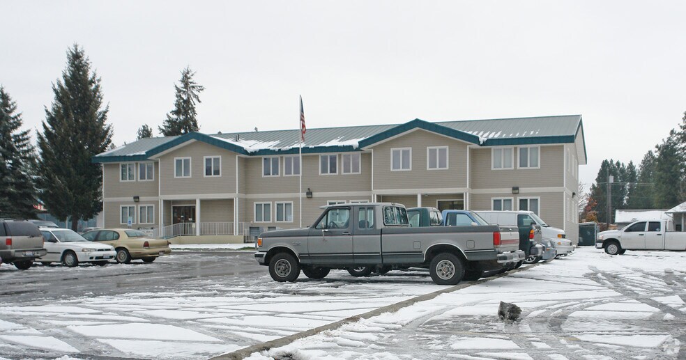 601 E Seltice St, Post Falls, ID à louer - Photo du bâtiment - Image 3 de 37