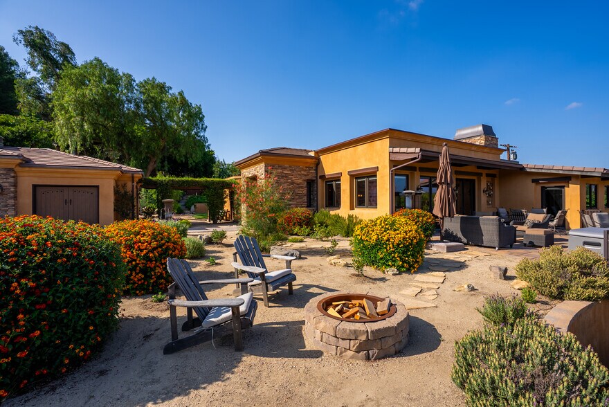 10845 Meads, Orange, CA à vendre - Photo du bâtiment - Image 3 de 34