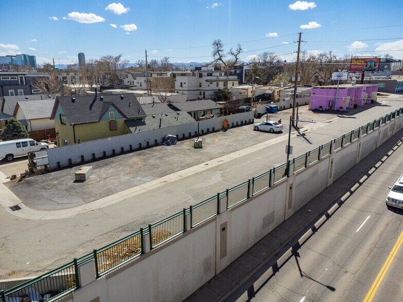 3759 Inca St, Denver, CO à vendre - Photo du bâtiment - Image 2 de 18