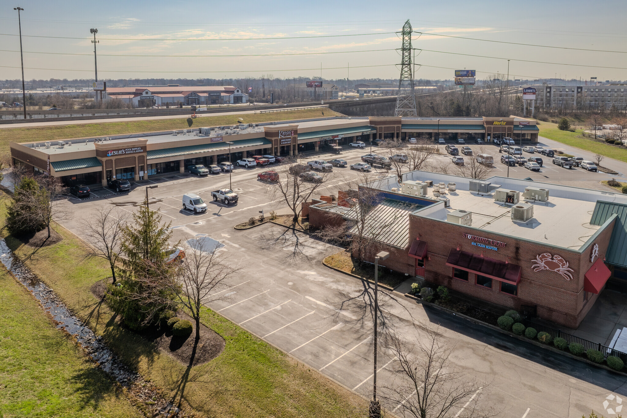 1370 Veterans Pky, Clarksville, IN for sale Primary Photo- Image 1 of 16