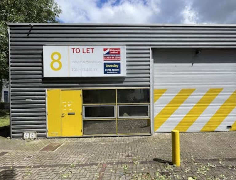 1-17 Kembrey Park, Swindon for lease - Building Photo - Image 2 of 10