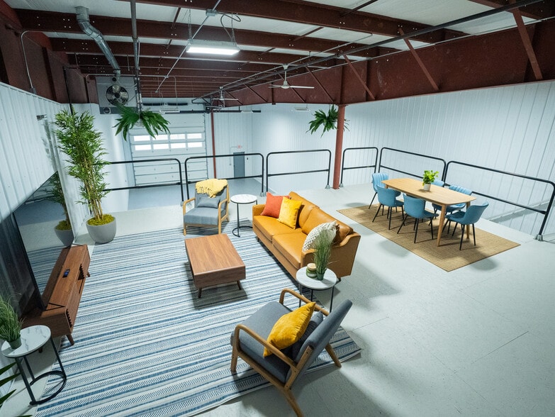 1009 Conrad Industrial Dr, Ludington, MI for sale - Interior Photo - Image 3 of 7