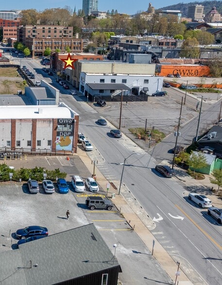 186 Coxe Ave, Asheville, NC for sale - Building Photo - Image 2 of 22