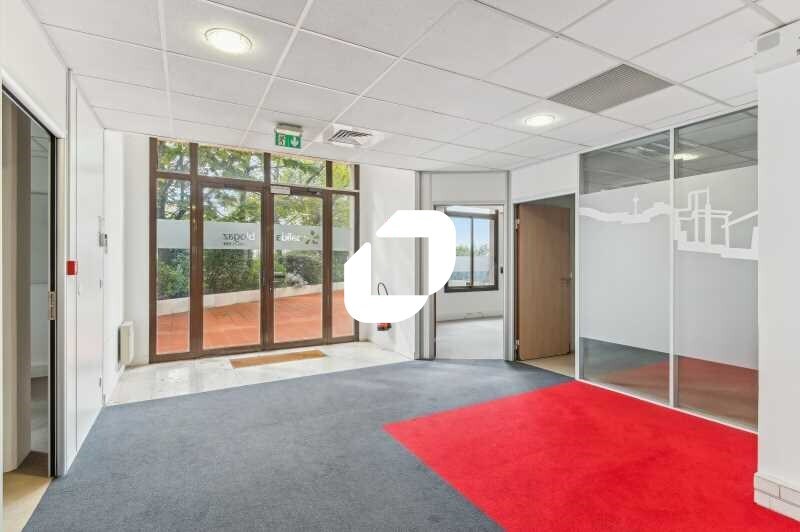 Bureau dans Courbevoie à vendre - Photo du bâtiment - Image 2 de 14