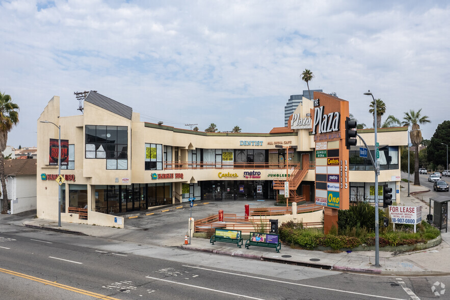 12101-12117 Santa Monica Blvd, Los Angeles, CA for lease - Building Photo - Image 1 of 4