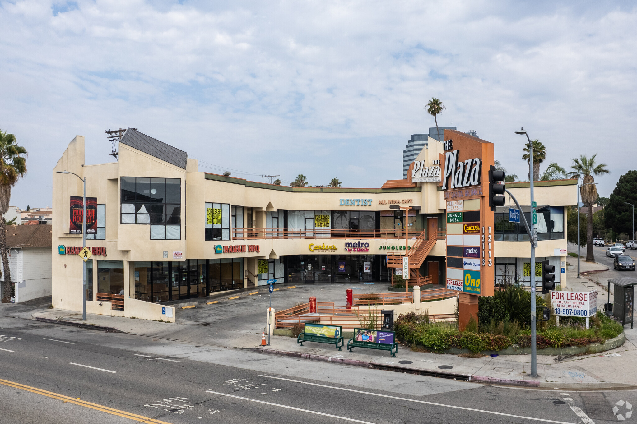 12101-12117 Santa Monica Blvd, Los Angeles, CA à louer Photo du b timent- Image 1 de 5