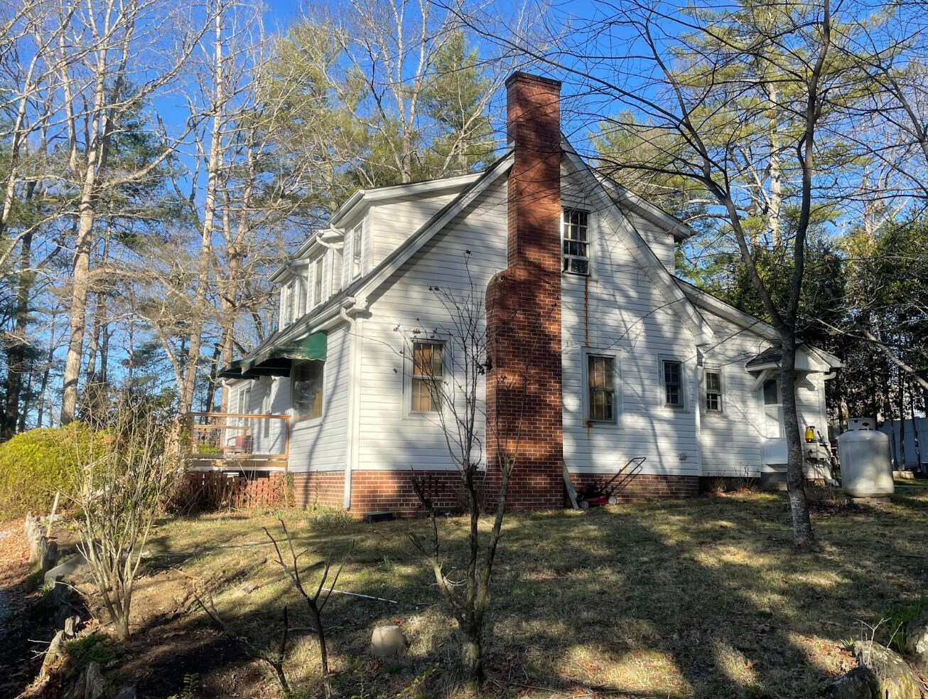 2853 Chimney Rock Rd, Hendersonville, NC à vendre Photo du bâtiment- Image 1 de 8