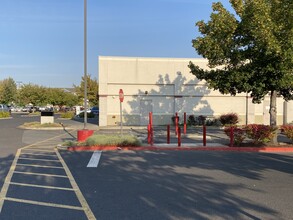 2600-2650 NE Highway 20, Bend, OR for lease Building Photo- Image 1 of 8