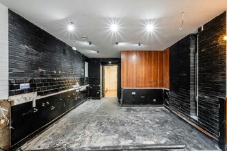 66 Brick Ln, Londres à louer Photo intérieure- Image 2 de 5