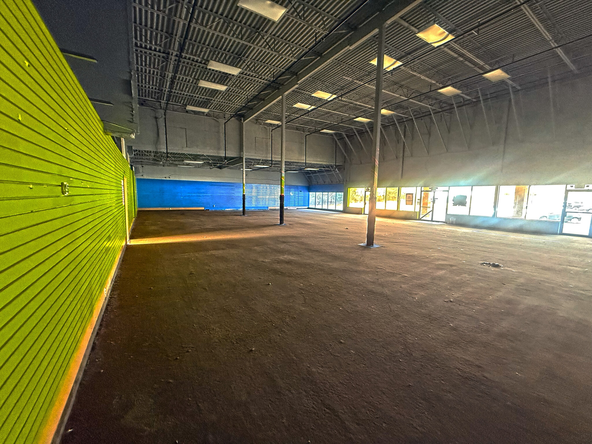 1168 N Main St, Cedartown, GA for lease Interior Photo- Image 1 of 10