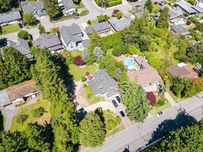 5125 1 Av, Delta, BC - AÉRIEN  Vue de la carte