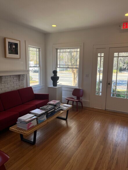 2752 & 2756 Park St portefeuille de 2 propriétés à vendre sur LoopNet.ca - Photo du bâtiment - Image 2 de 8