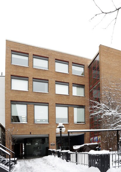 12 York St, Ottawa, ON à louer - Photo du bâtiment - Image 2 de 8