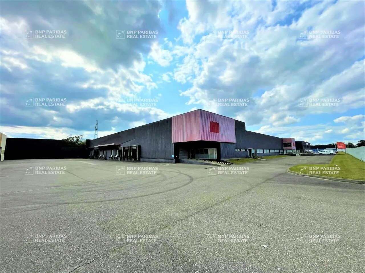 4 Rue Denis Papin, Illkirch-Graffenstaden for lease Primary Photo- Image 1 of 9