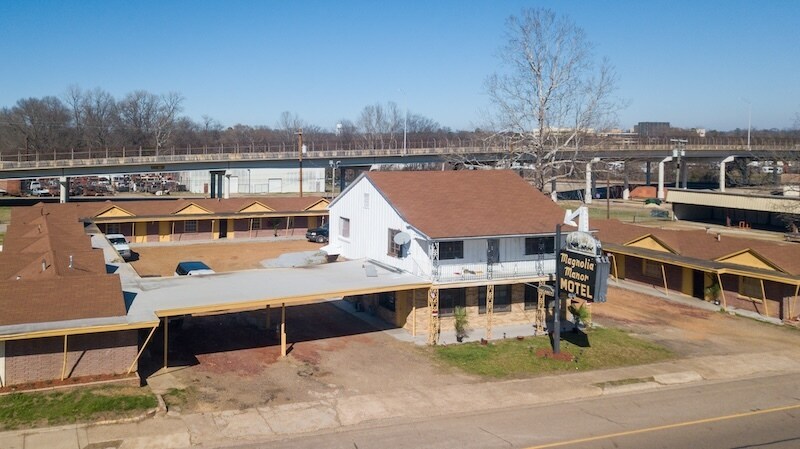 1220 W 7th St, Texarkana, TX à vendre - Photo du bâtiment - Image 3 de 22