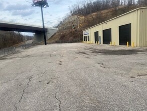 1000 Kramer St, South Charleston, WV for lease Building Photo- Image 2 of 22