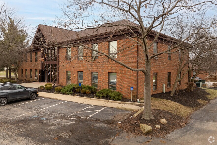 3747-3781 Fishcreek Rd, Stow, OH à vendre - Photo principale - Image 1 de 5