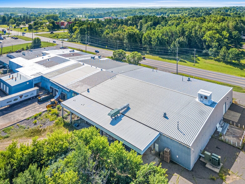 1690 Elm St, Cumberland, WI for sale - Aerial - Image 3 of 39