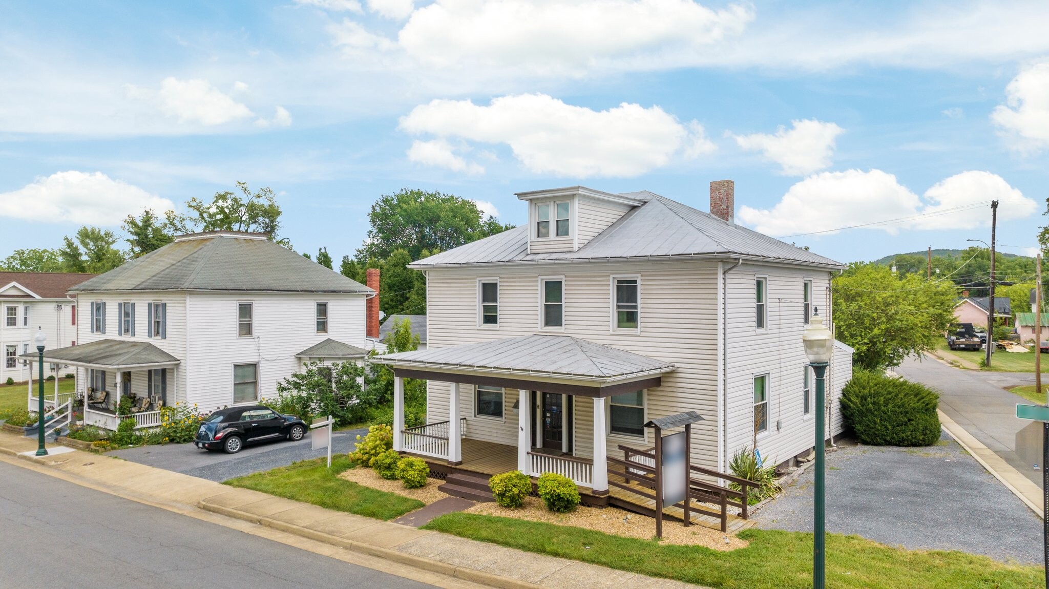 328 S Royal Ave, Front Royal, VA à vendre Photo du bâtiment- Image 1 de 1