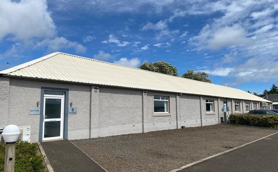 Roddinglaw Rd, Edinburgh for lease - Building Photo - Image 2 of 4