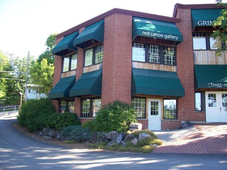 1 Medora, Muskoka Lakes, ON à louer - Photo du bâtiment - Image 3 de 7